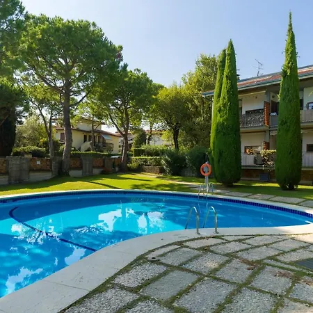 Charming Nest 아파트