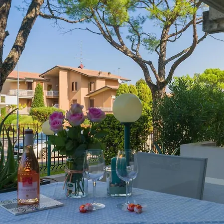 Charming Nest * 시르미오네